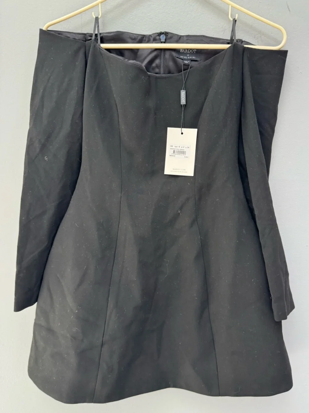 BRAND NEW Bardot Off-Shoulder Hourglass Long Sleeve Black Mini Dress in XS - Picture 5 of 7